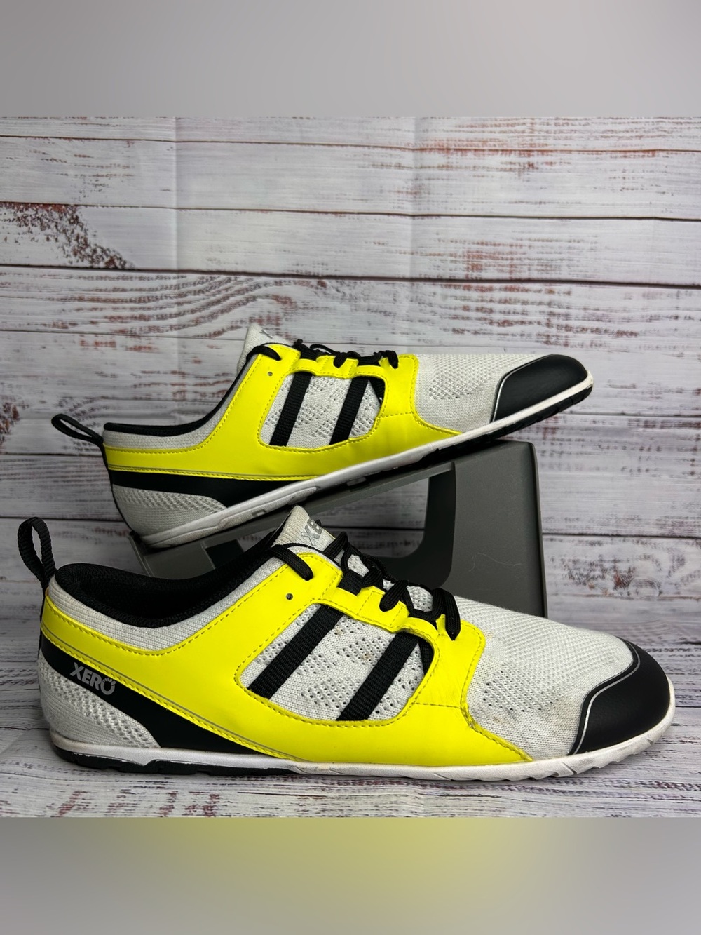 Xero Shoes Zelen - Mens Sz 11.5 - Minimalist Zero Drop Barefoot Walking Hiking